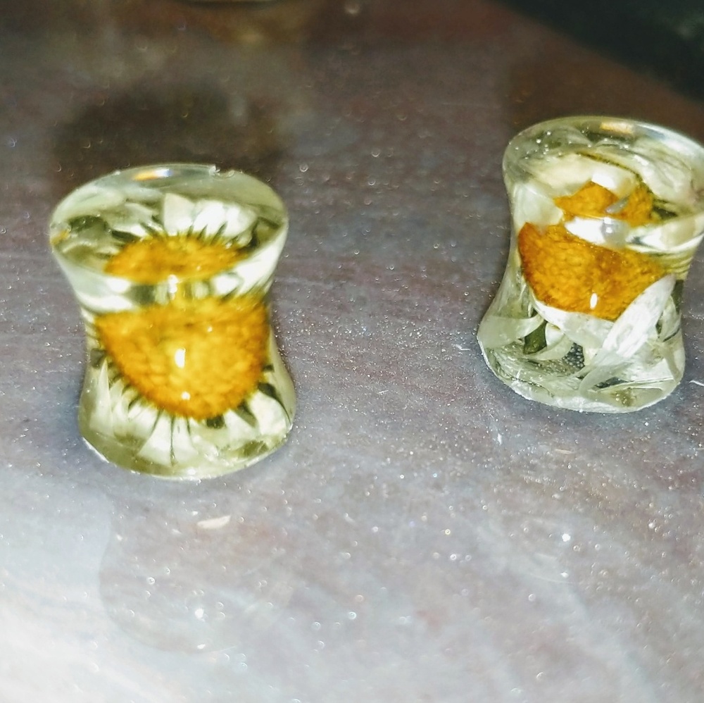 Real flower ear gauges